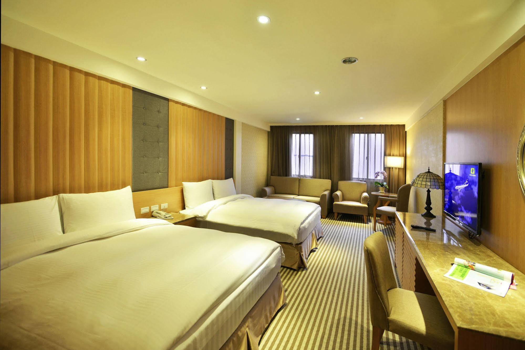 Apollo Hotel Пули Екстериор снимка
